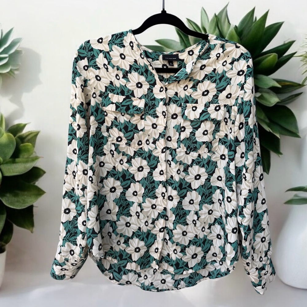 Who What Wear Floral Blouse Small